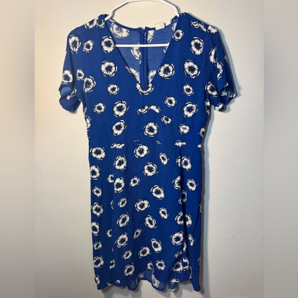 GAP Women's Blue Floral V-Neck Fit and Flare Mini Dress Size 8